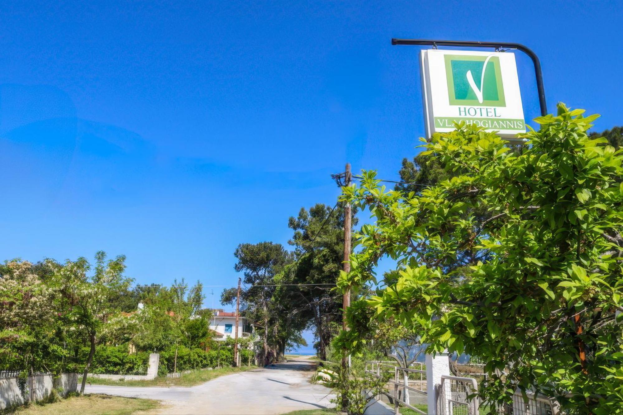 Vlachogiannis Hotel พริโนส ภายนอก รูปภาพ